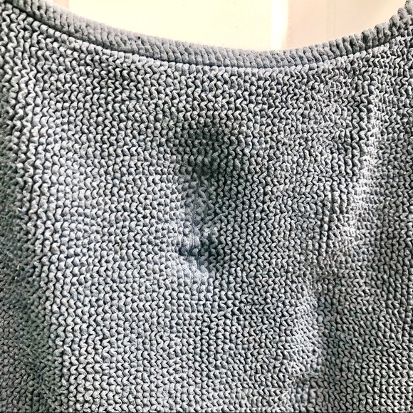 Aplomb One-Piece, Plume - Picture 4 of 5